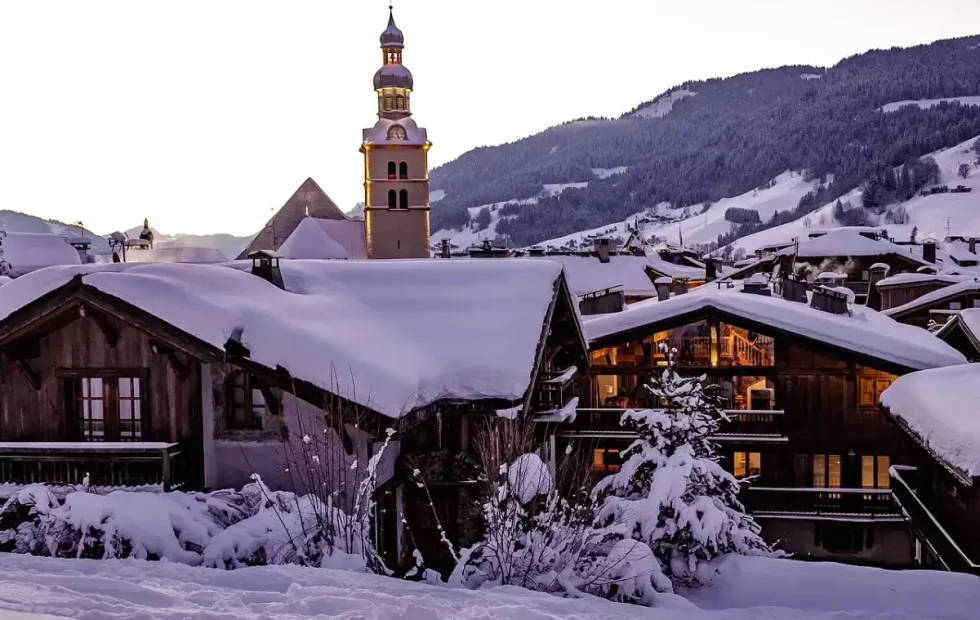 station-village-megeve-neige-aube-hiver