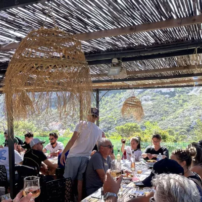 repas convivial seminaire d'entreprise, cabanon de jean gastronomie provencale