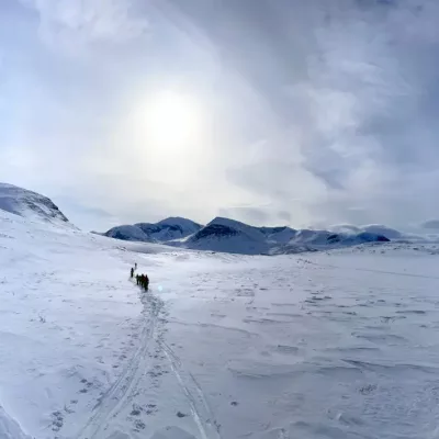 paysage sauvage enneigee kungsleden